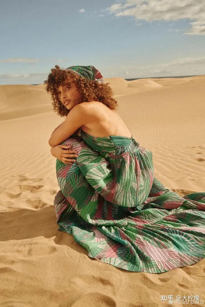 法式轻奢小众女装,法式轻奢经典女装