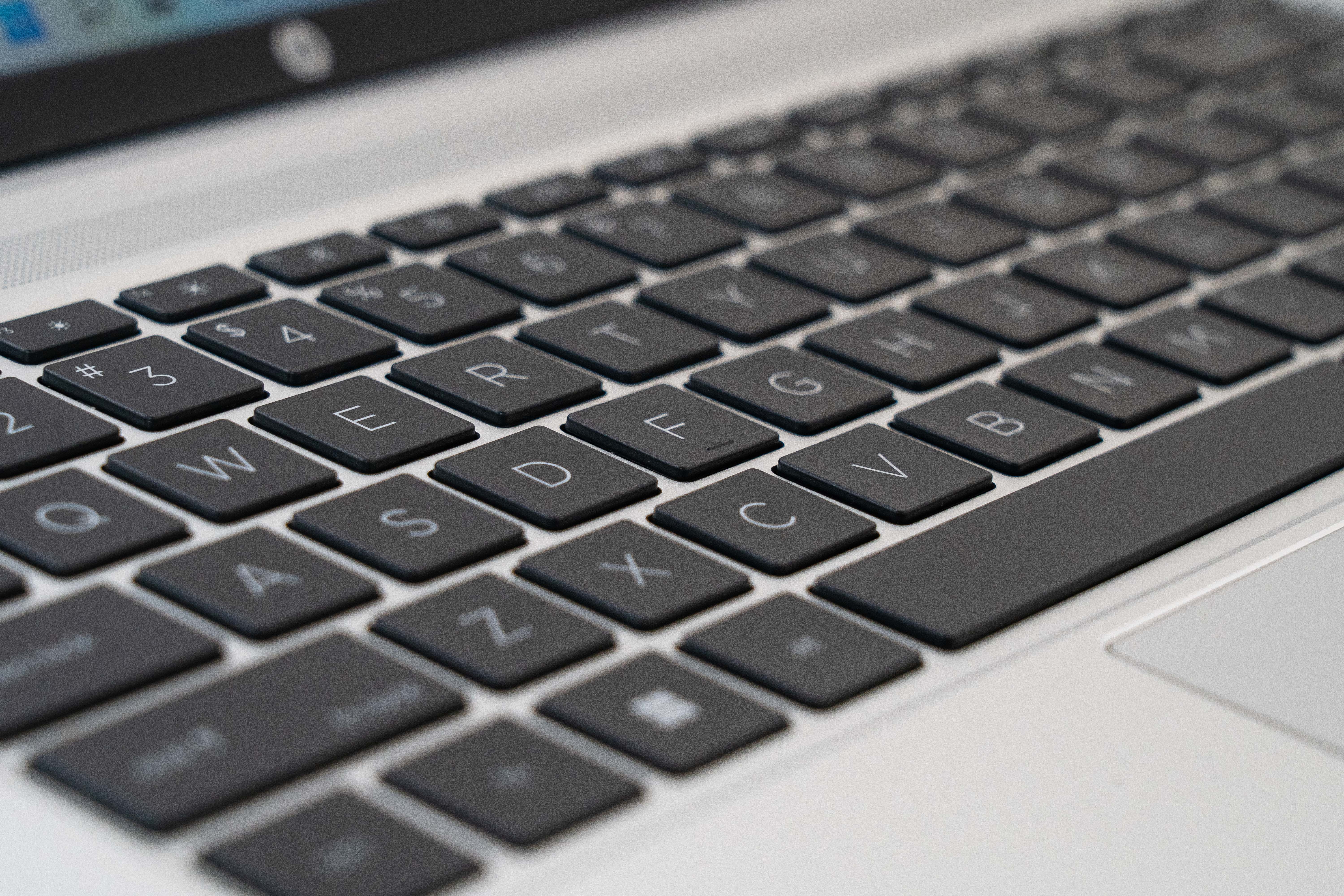 散热好续航高性能强,散热续航超强的游戏本