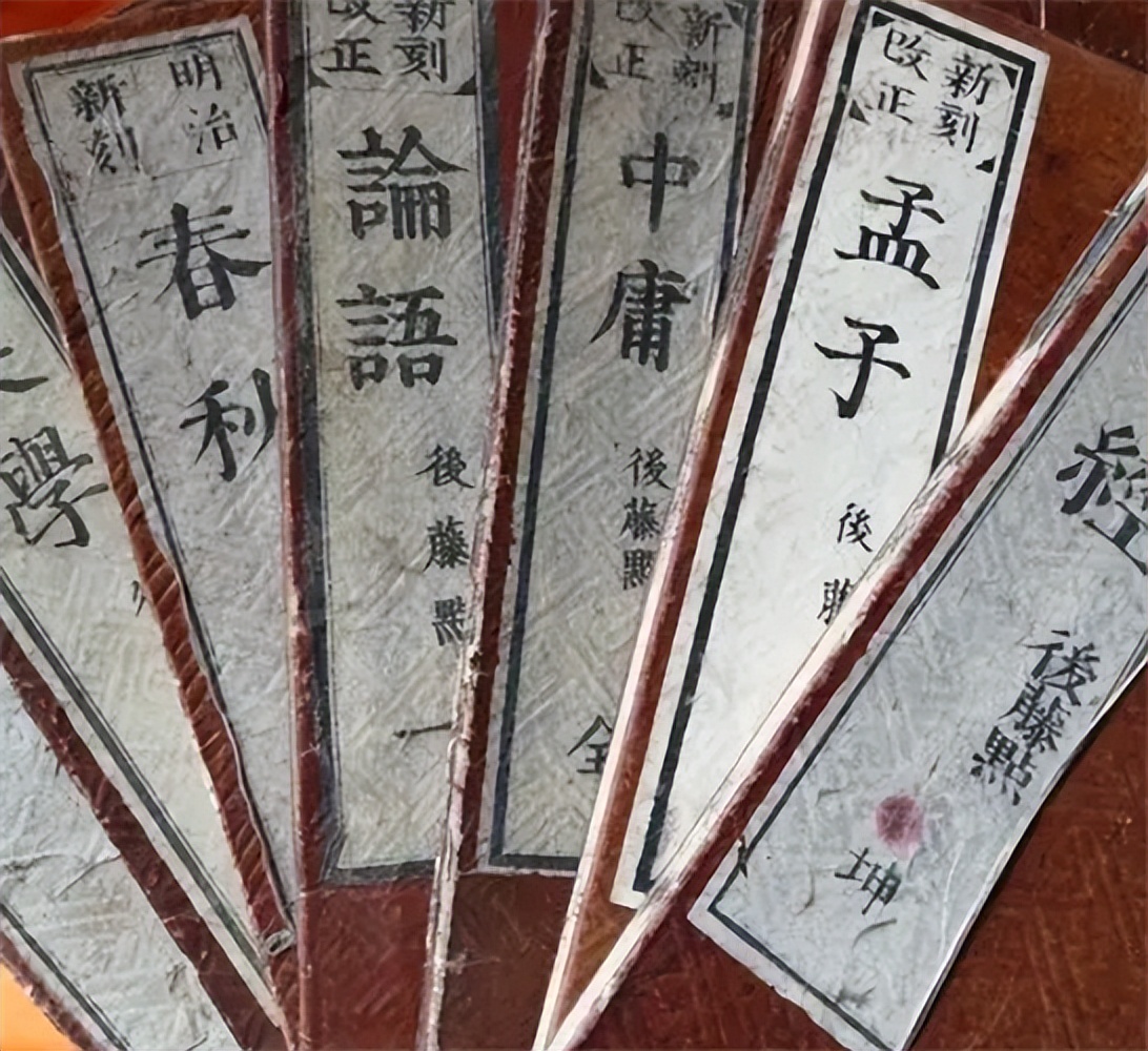 明朝最具争议的皇帝：15岁登基，死后堂弟继位，留下无数骂名