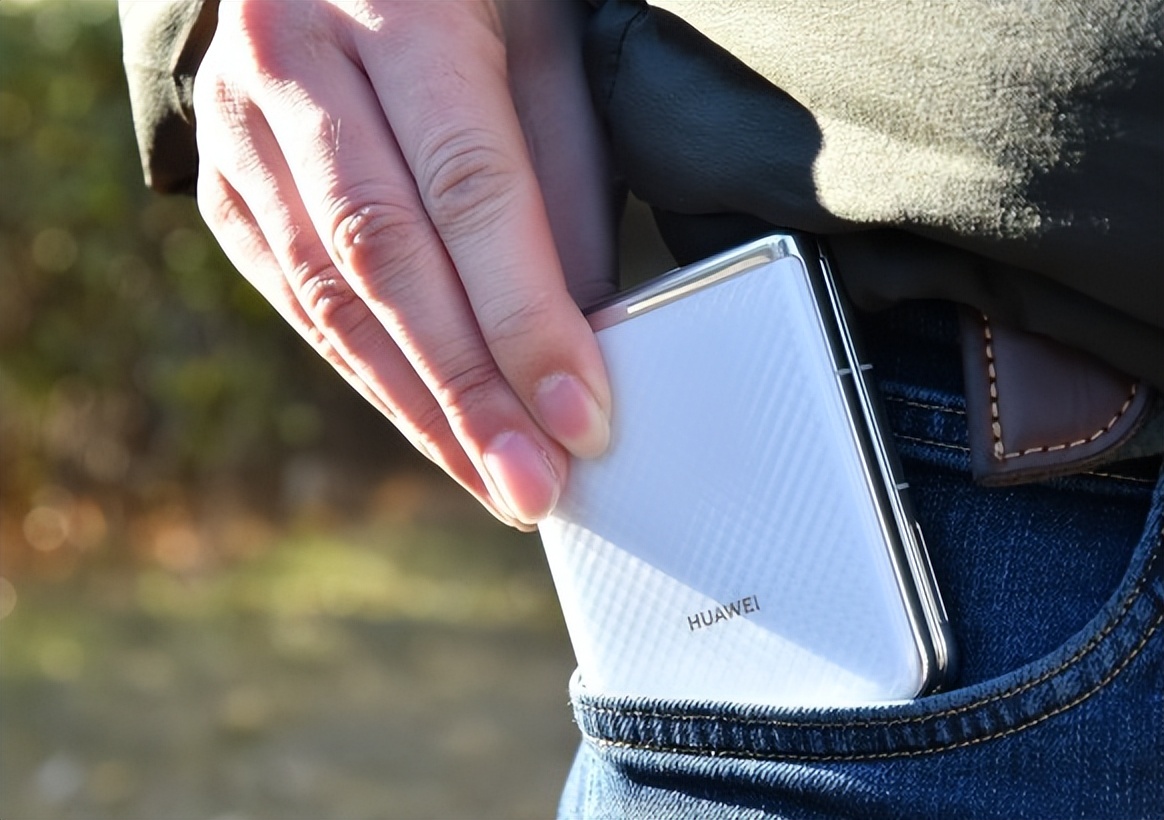 华为手机7月份推荐,华为换新手机了怎么样一键换机