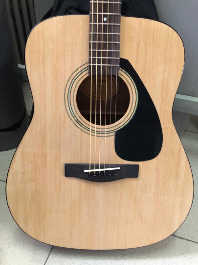 吉特琴和琵琶：不同文化背景下的乐器演化与音乐风格的变化