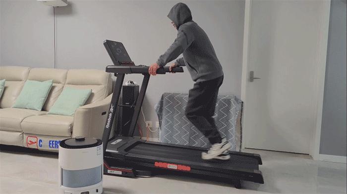 每天跑步机跑步有必要戴护膝吗,跑步机带护膝的好还是不带好