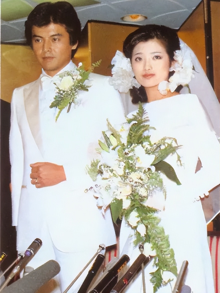 她退圈堪比首相去世，自称杨贵妃的后代，是巩俐最喜欢的偶像