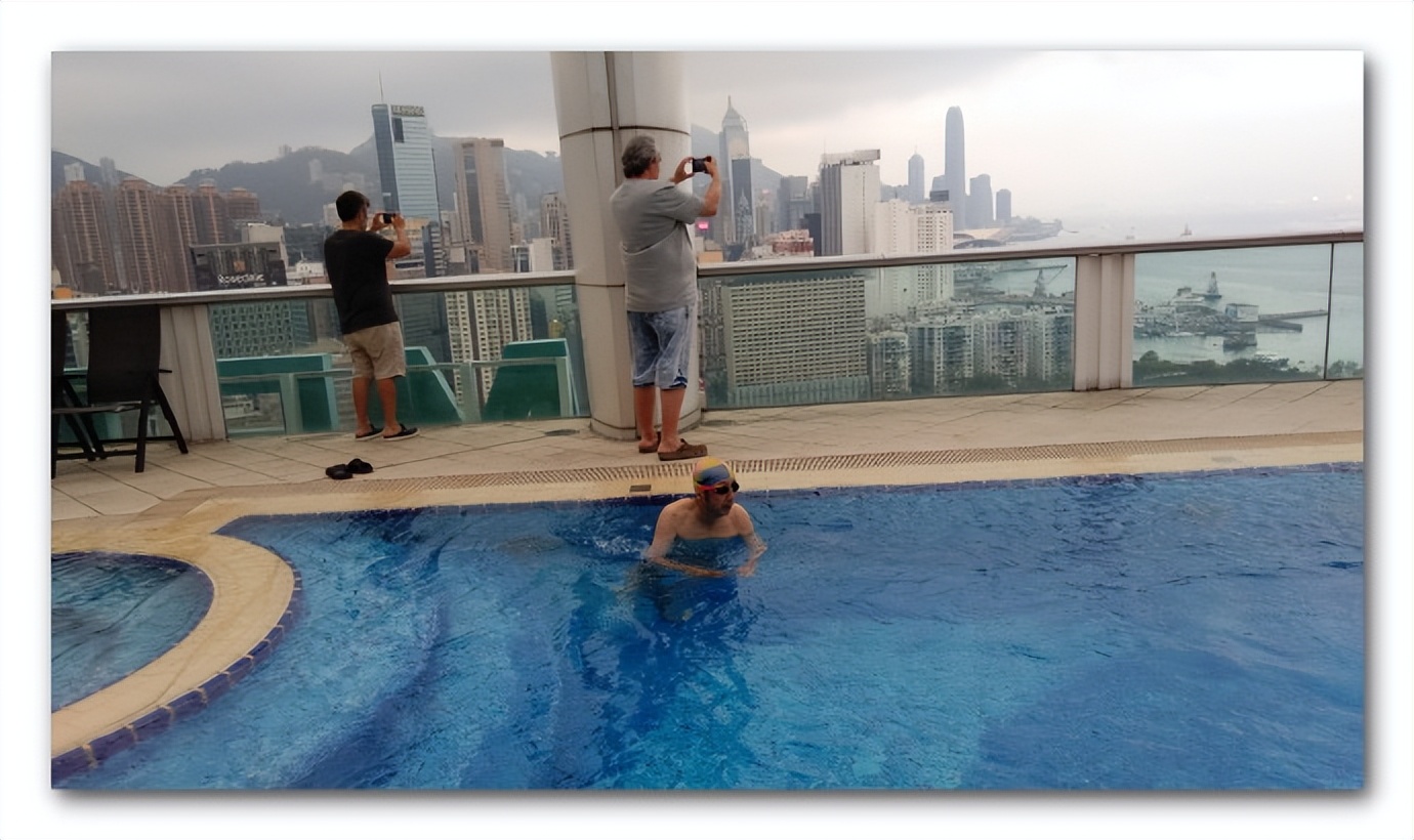 南京维景国际大酒店游泳池,维景酒店游泳池