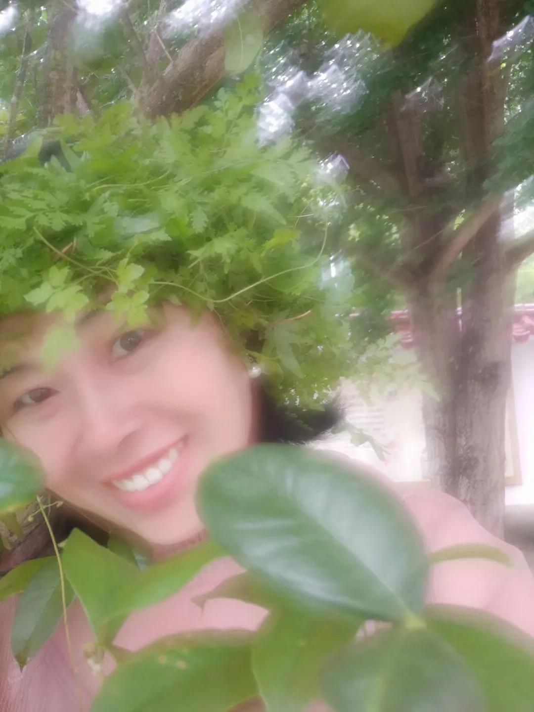 运用象征手法写景的作文片段,抓特点写人物七年级上册