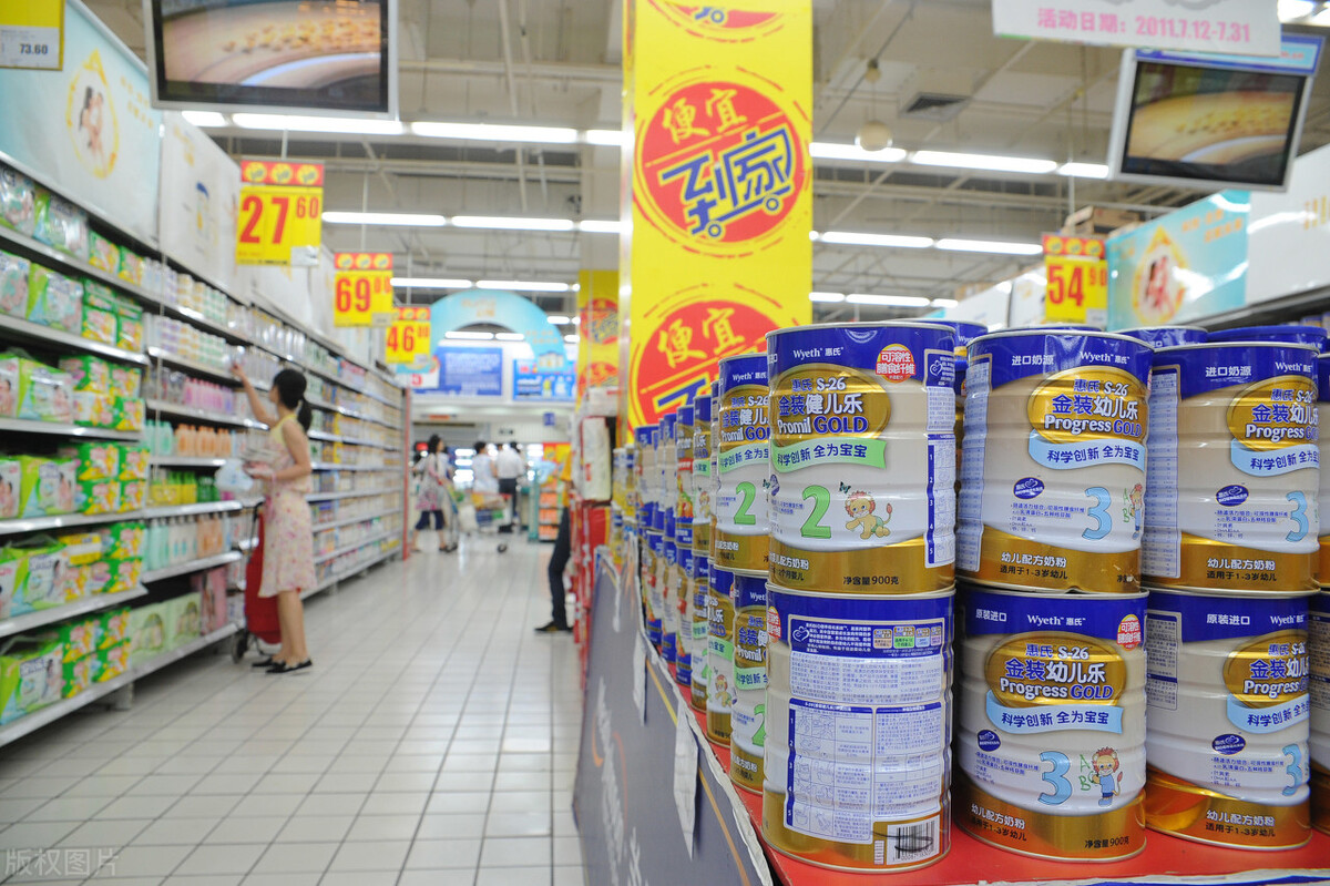 三鹿集团原董事长田文华官方报道,三鹿奶粉董事长现在状况