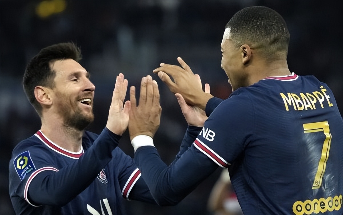 卡塔尔世界杯结束一代人的青春,青春将随卡塔尔世界杯一起落幕