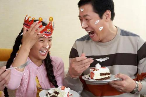 茂名习俗：男人怎么样过生日，为啥有些生日是岳父岳母帮他过年？