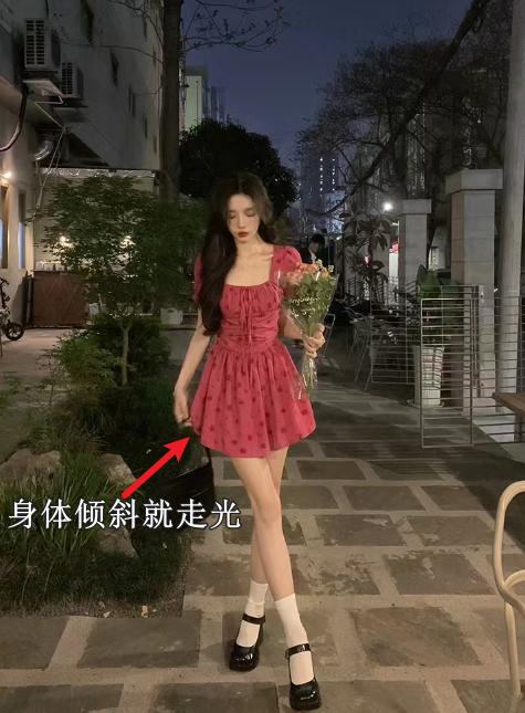 最近发现穿什么衣服都丑,那些丑到极致的衣服