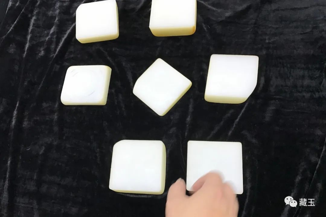 花30万买石头,花30万买个石头