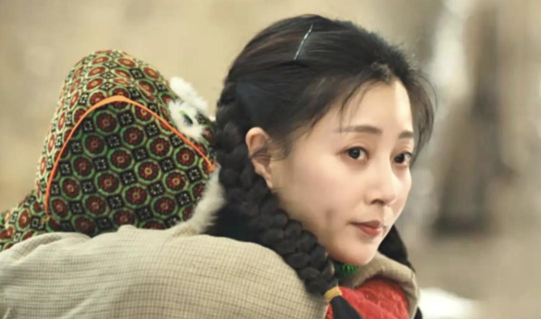 热依扎是单亲妈妈吗,热依扎演妈妈