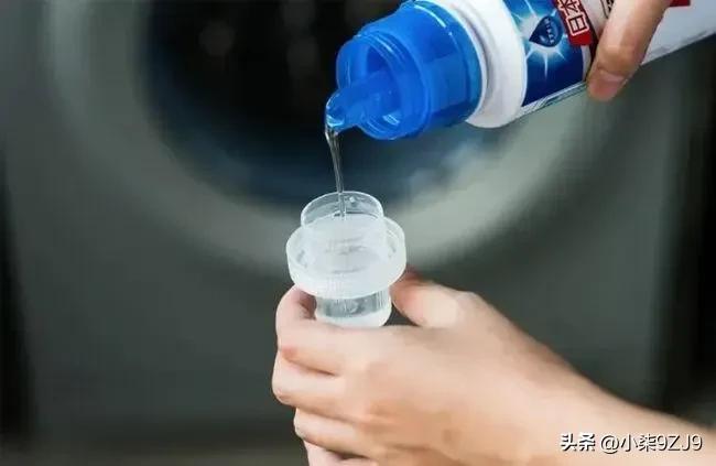 网购洗衣液收到“蓝月亮”,蓝月亮洗衣液买回来是白色