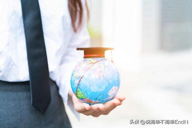 长得好看学历高没钱,学历高就一定能挣大钱吗