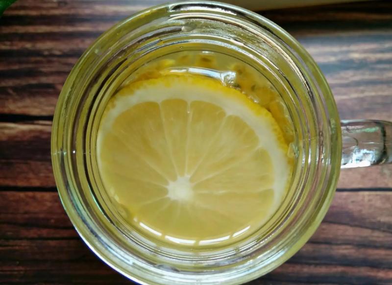 常喝百香果蜂蜜水有什么好处,常喝蜂蜜水有什么好处