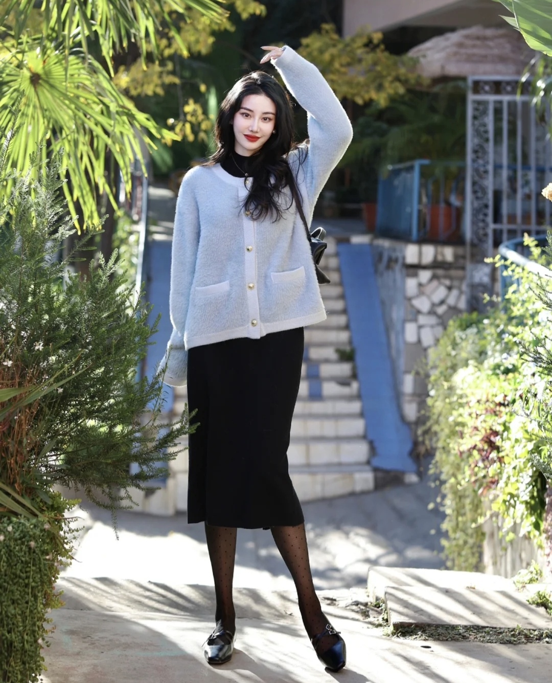 小香风半身裙怎么穿出高级感,小香风半身裙中长款搭配