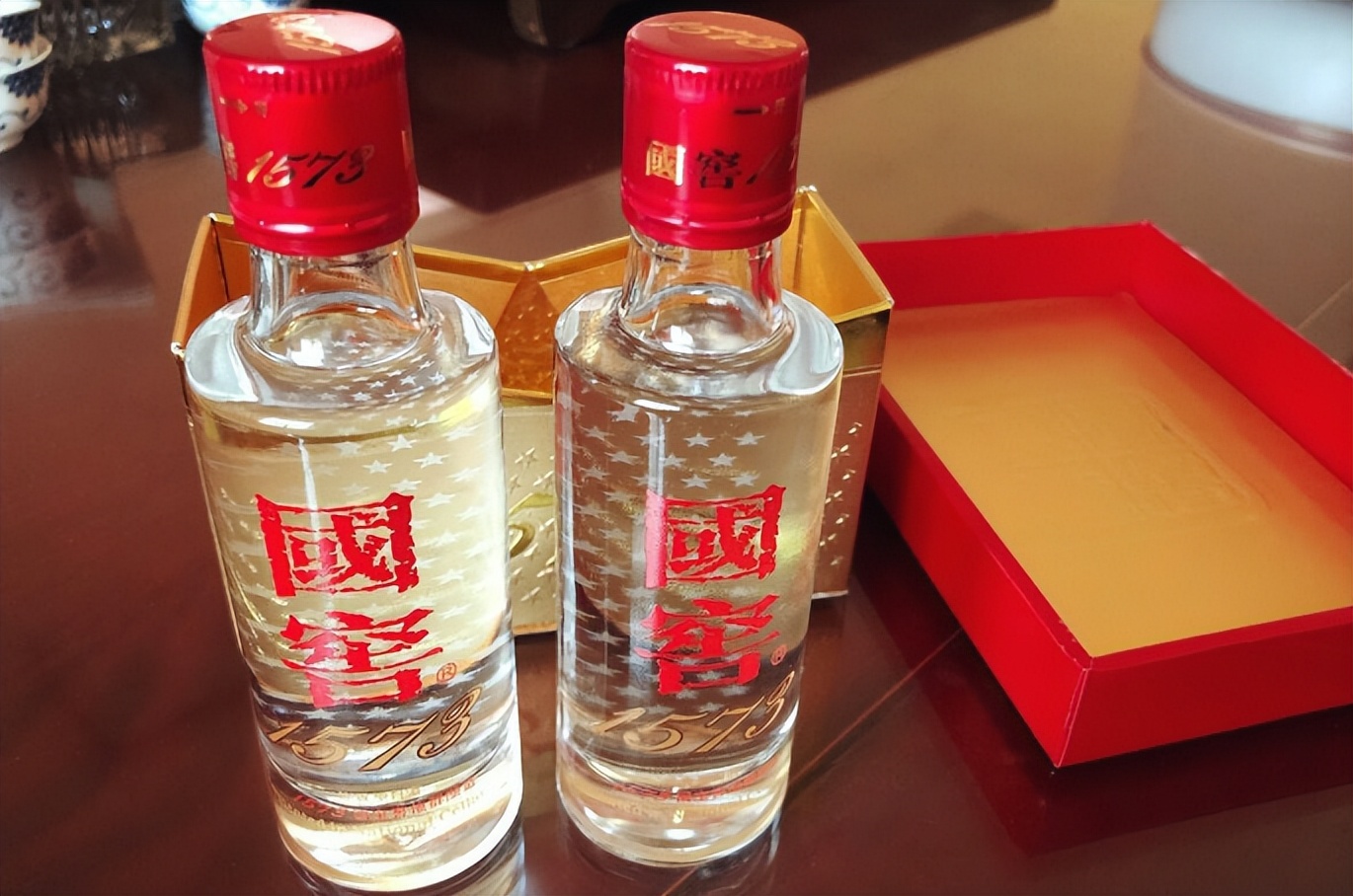 婚宴喜酒选什么白酒好看,一般办喜酒用什么酒最好