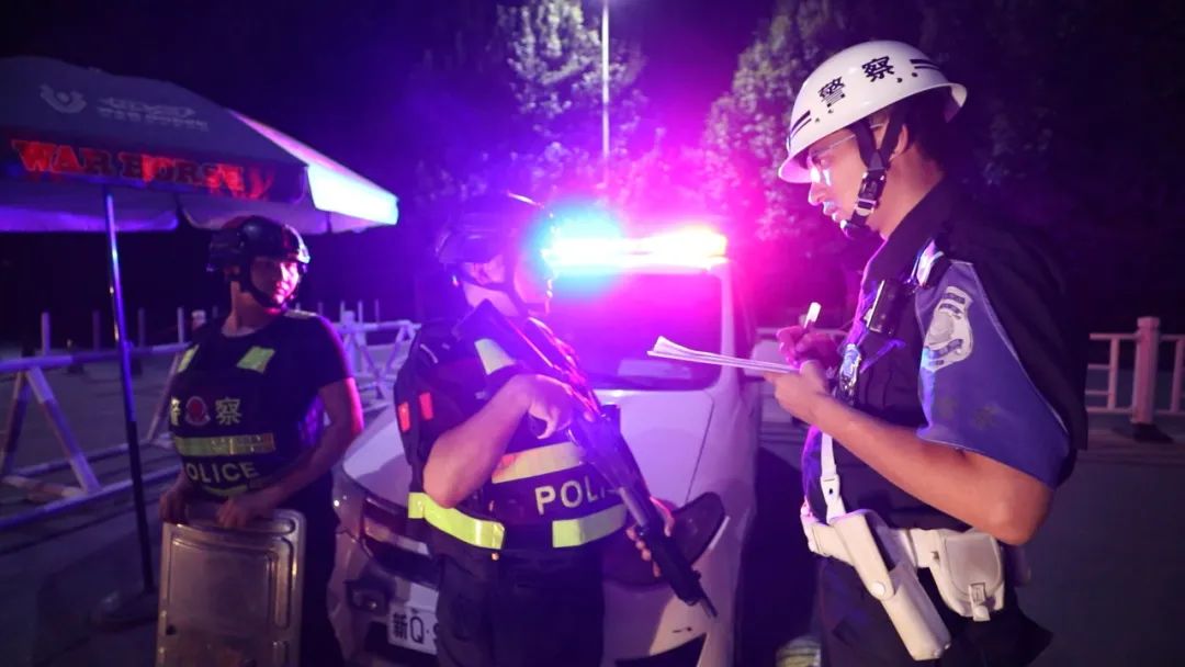 持续做好夏季治安打击整治行动,扎实开展夏季治安打击整治行动