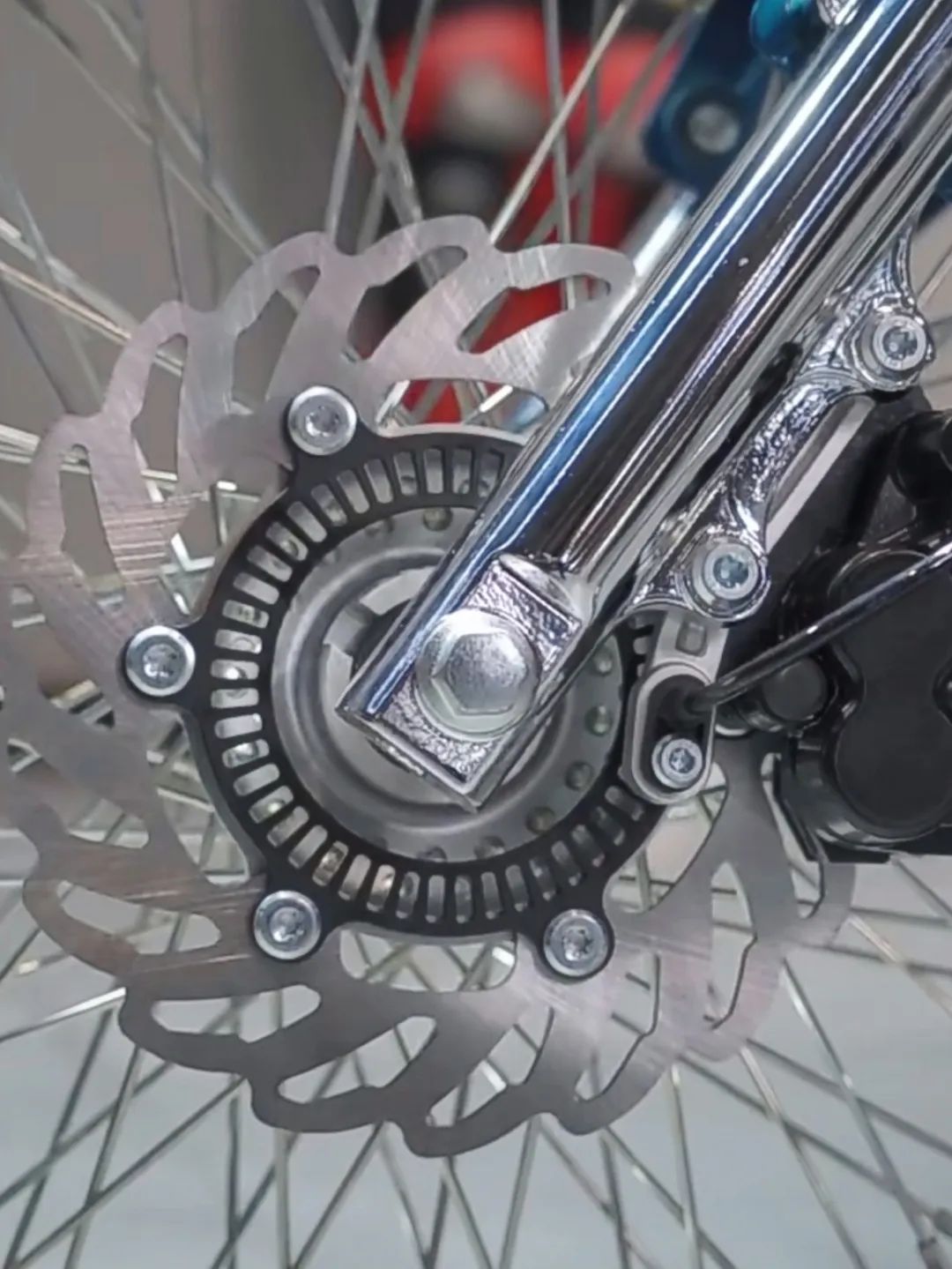 哈雷“大狗”既视感？Chopper风格的宗申自动挡小太子125EC要来了