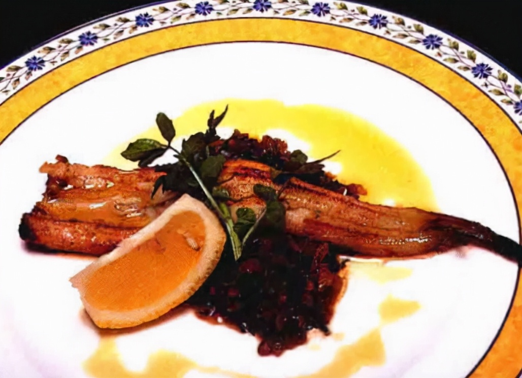 海钓鳗鱼选择夜钓是关键「日本专业海钓入门防波堤钓书籍」