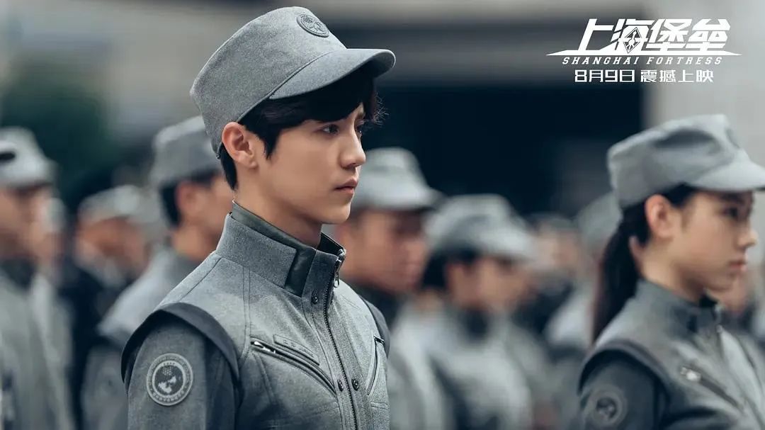 抹发胶、抛媚眼、住别墅，抗日剧中出现的4大毒瘤，正在野蛮生长