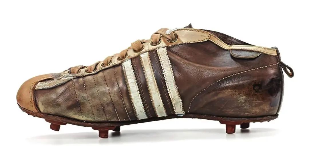 nike和adidas都主打什么,nikeadidas现在怎么样了