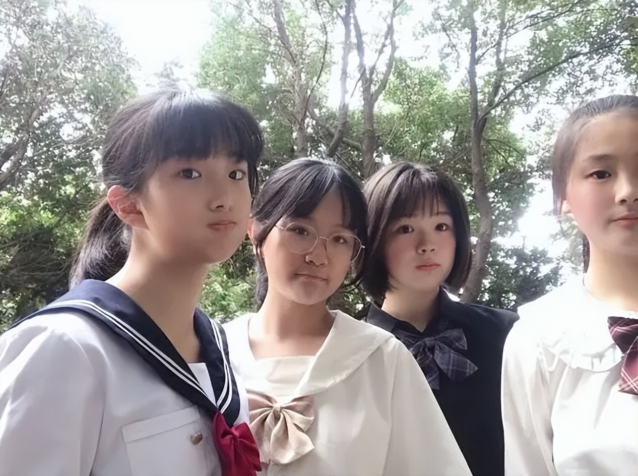 出去玩给5块不够吗？女儿被朋友嘲笑觉得零花钱少，家长：学坏了