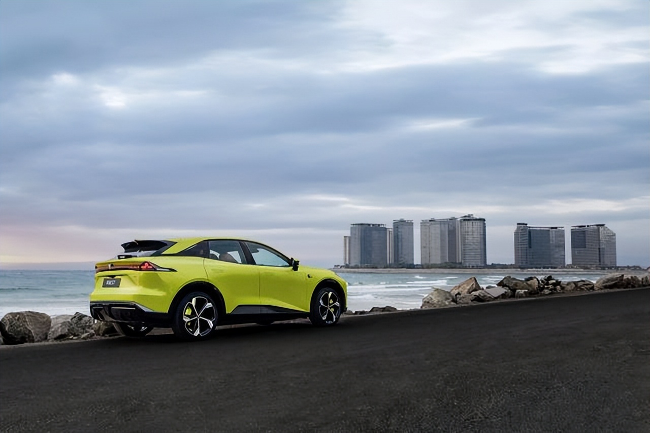 长安汽车2020超长续航智享版,长安最新款车型上市续航1400