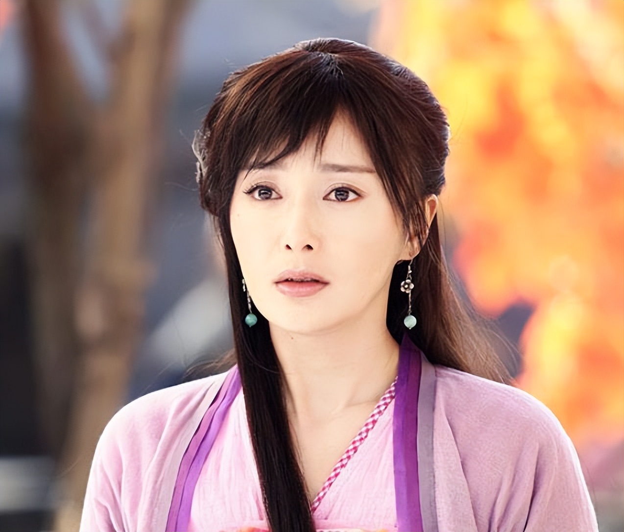 哪些明星整容后遗症越来越严重,整容明星后遗症对比图片