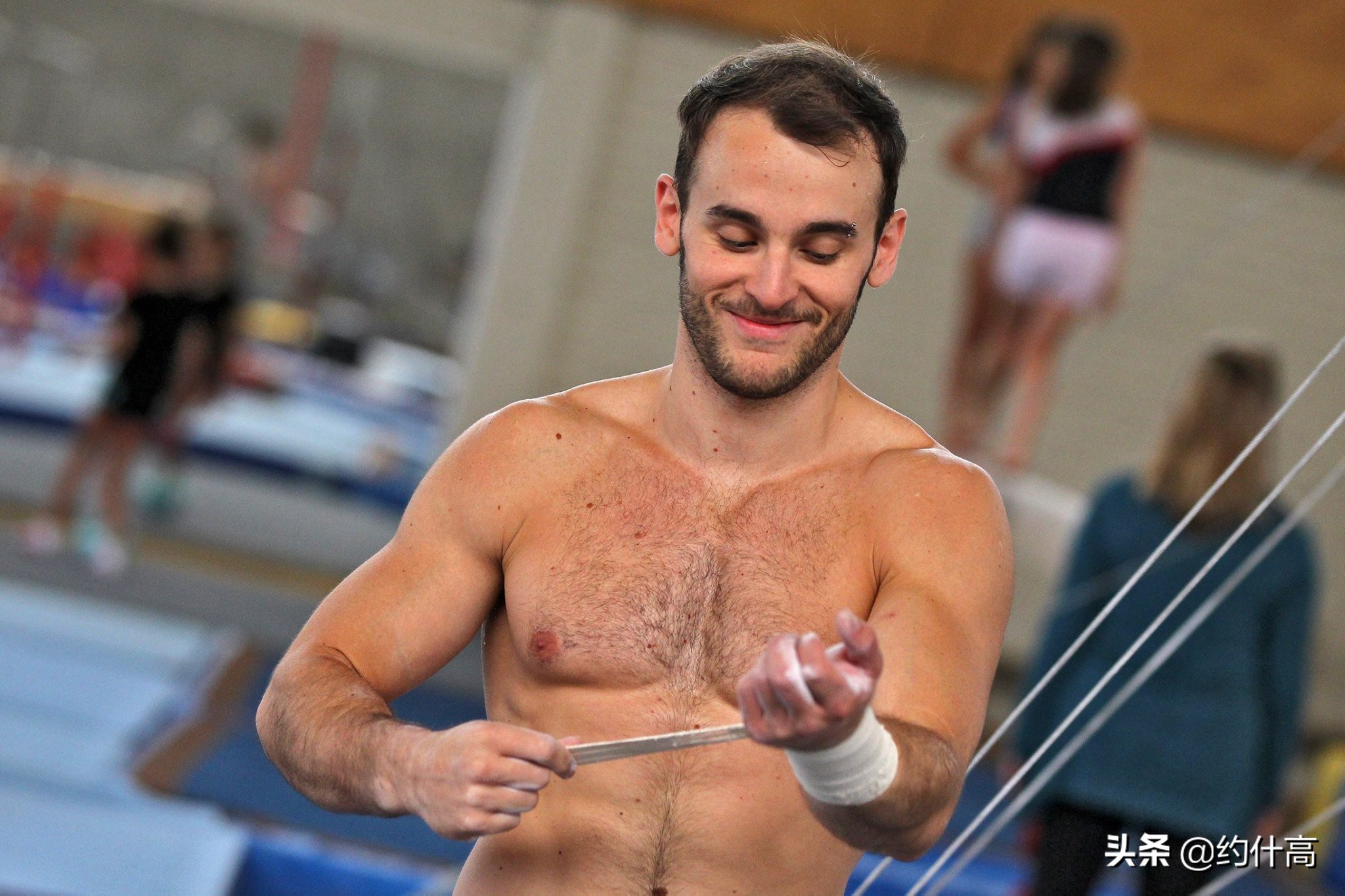 性感体操“马里奥”-智利体操运动员TomásGonzález