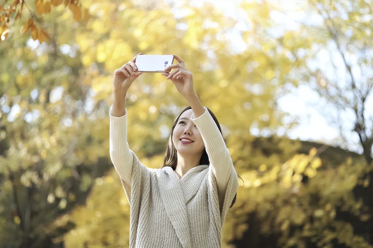 19年游戏陪玩行业多少亿元,游戏陪玩崛起未来商业模式