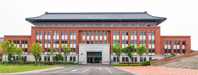 写康乃馨的短文,康乃馨唯美句子