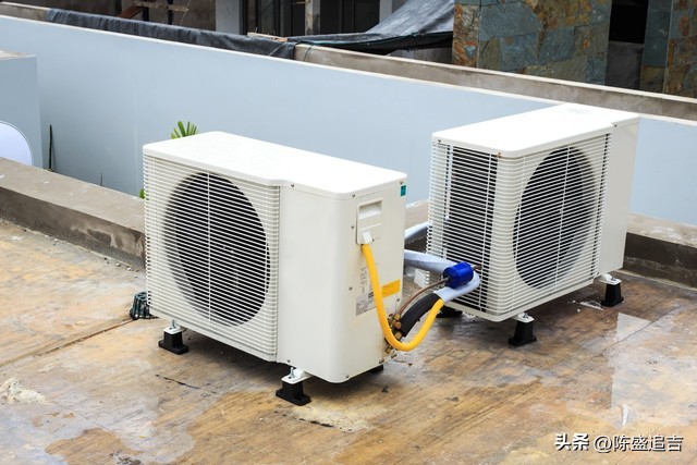 空调才一年就坏了怎么办,新空调用了一年就缺氟是什么原因