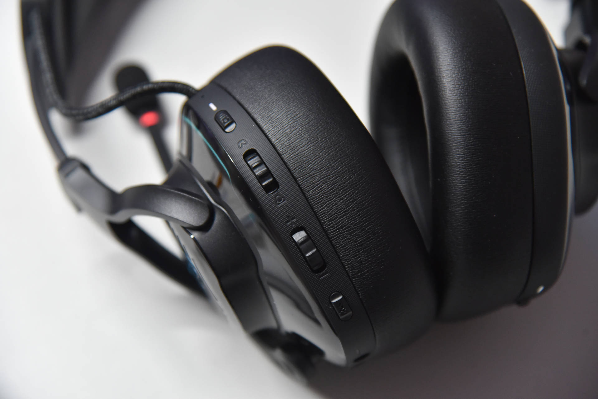 jblquantum100娓告垙鑰虫満娴嬭瘎,鏃犵嚎鑰虫満鐢电珵鑰虫満