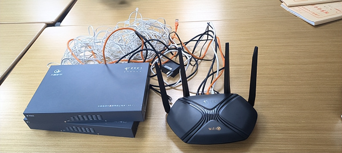 短租房内竟为*子骗**搭建了10余个通信网络！警方成功捣毁一“黑灰产”犯罪团伙