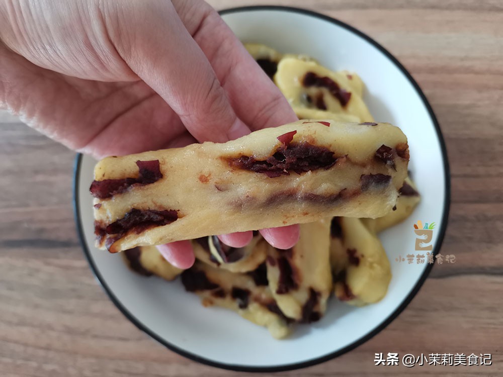 蒸年糕1斤面加多少水,蒸年糕一斤糯米粉加多少红糖