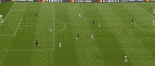 命运悖论:米兰惨淡城巴巨星狂飙