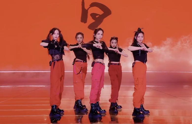 徐怀钰和ella陈嘉桦什么关系,陈嘉桦龚琳娜徐怀钰