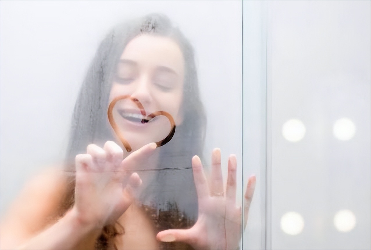 洗澡几天清洗一次对健康最好,这5种情况下洗澡会危害你的身体