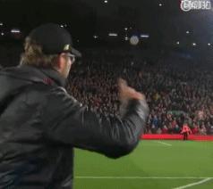 穆里尼奥切尔西激情庆祝,穆里尼奥2004年波尔图激情庆祝