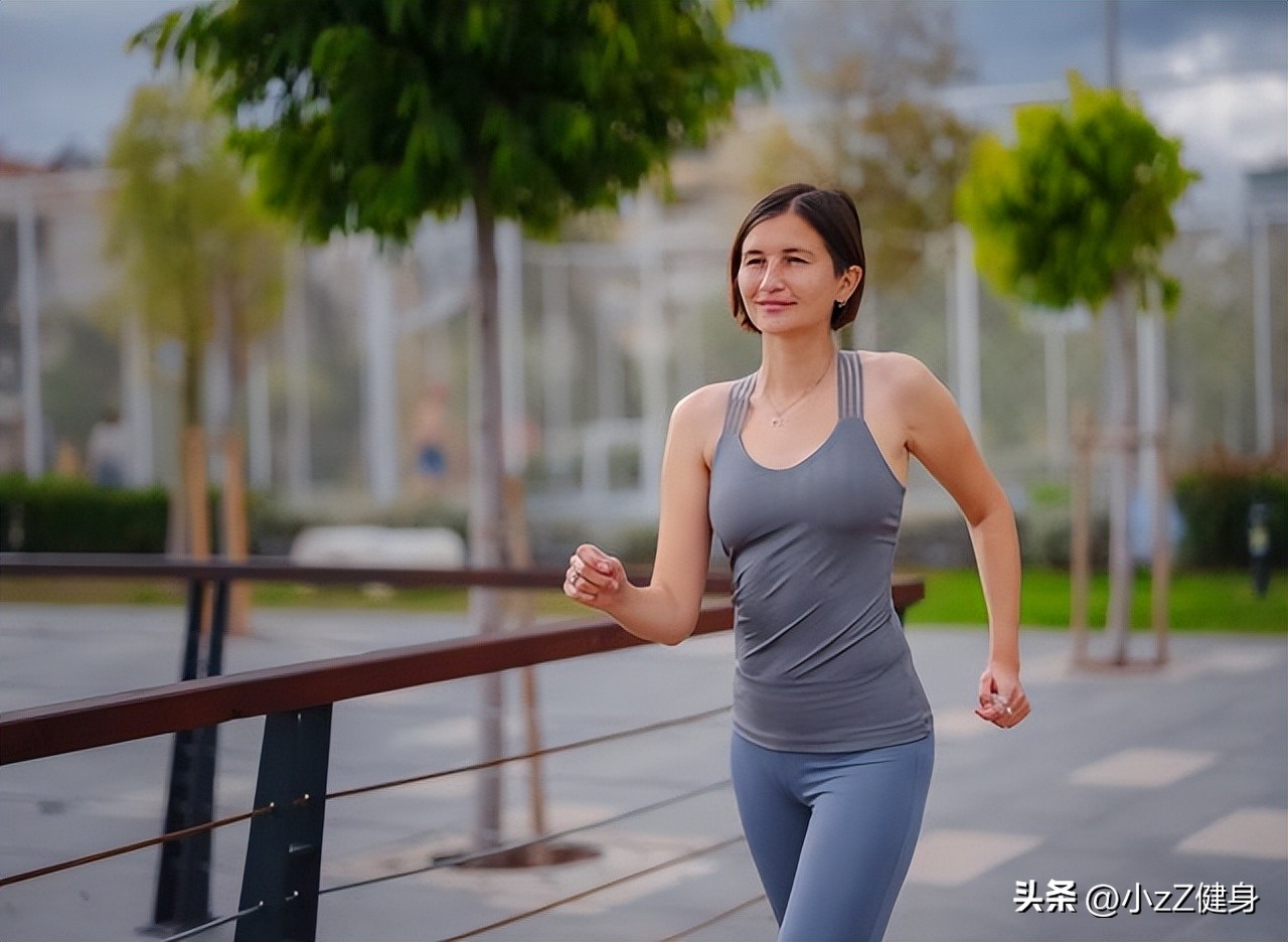 女性肚子减脂运动视频,女性健身的运动项目有哪些