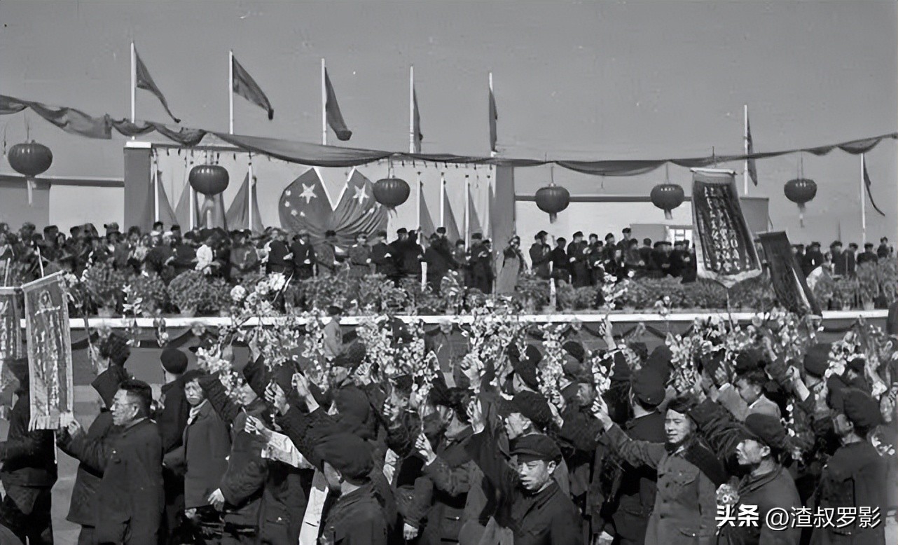 呼和浩特什么时候成为内蒙古首府,内蒙古呼和浩特市40年的变迁