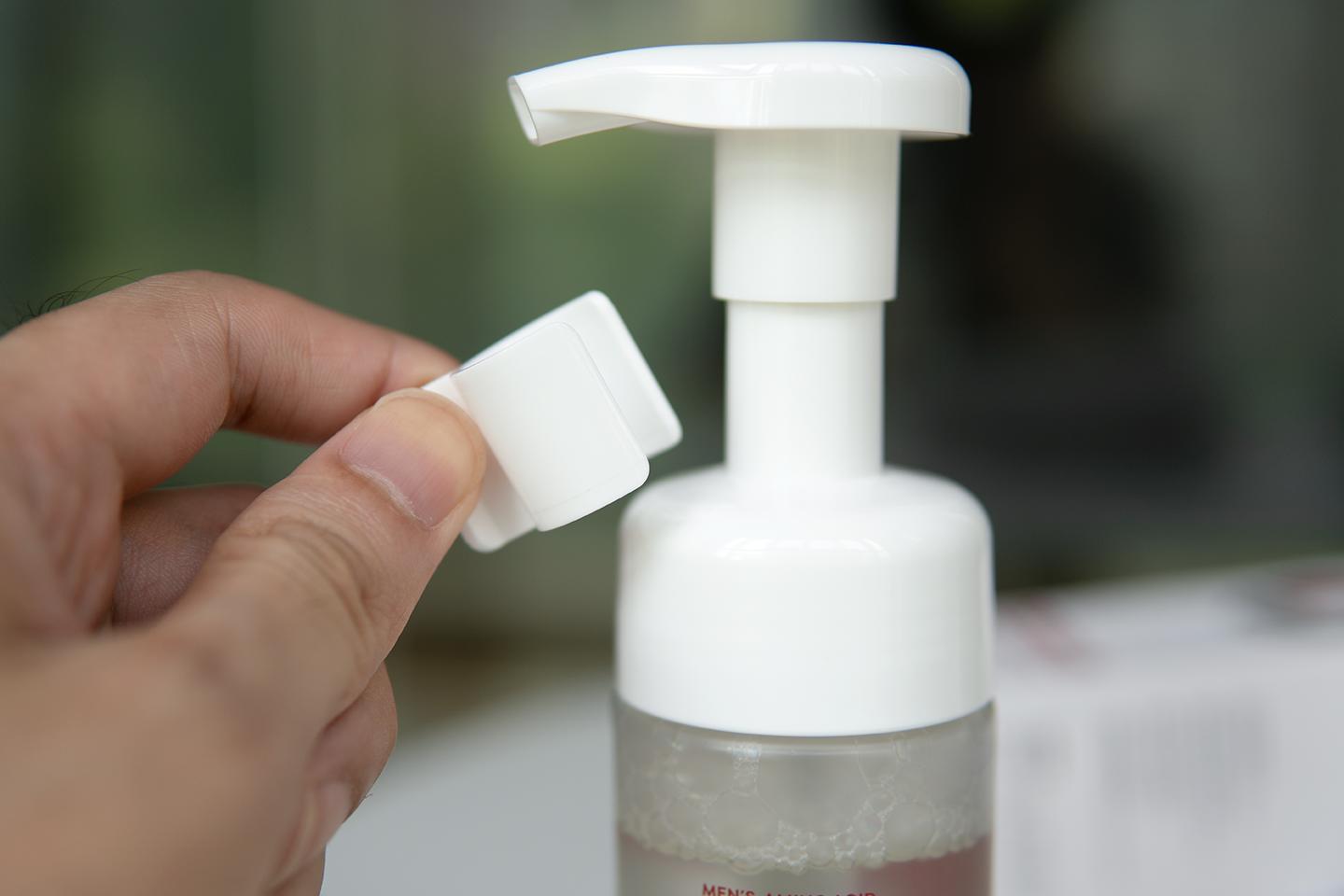 男生脸怎么变得干净推荐洗面奶,如何选择适合自己的洗面奶男生