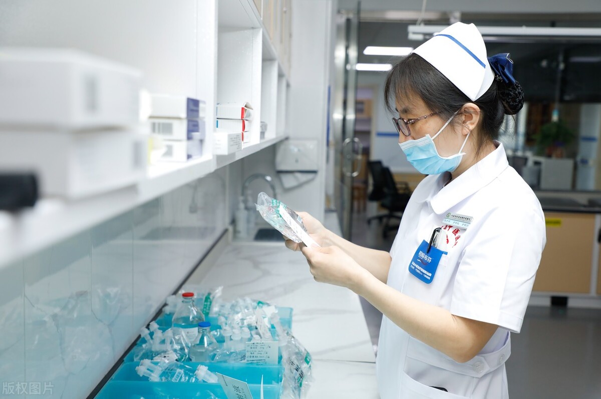 什么情况下胃管会脱落,胃管为啥脱出15厘米就要拔出来