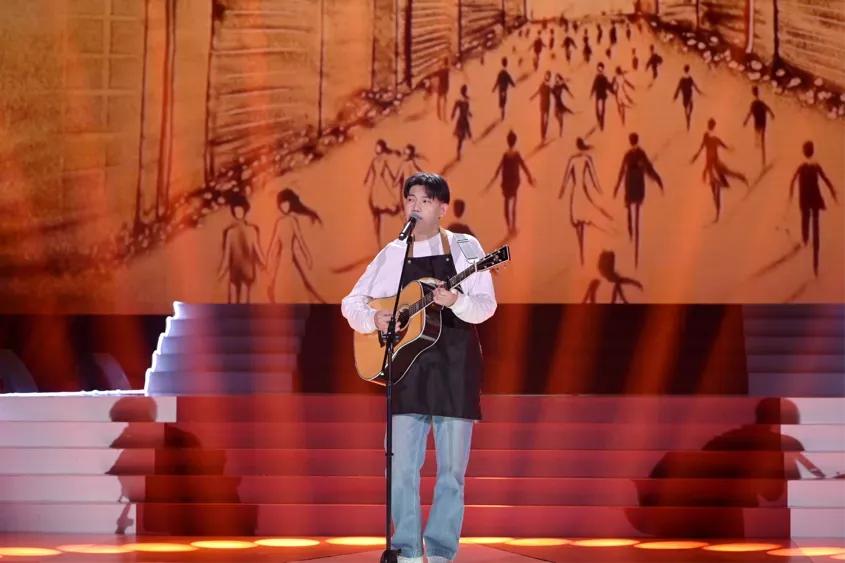 星光照亮每一个有梦的人——评2023年3月18日《星光大道》