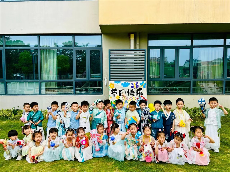 当cos遇见钢管舞,当cosplay遇到过年