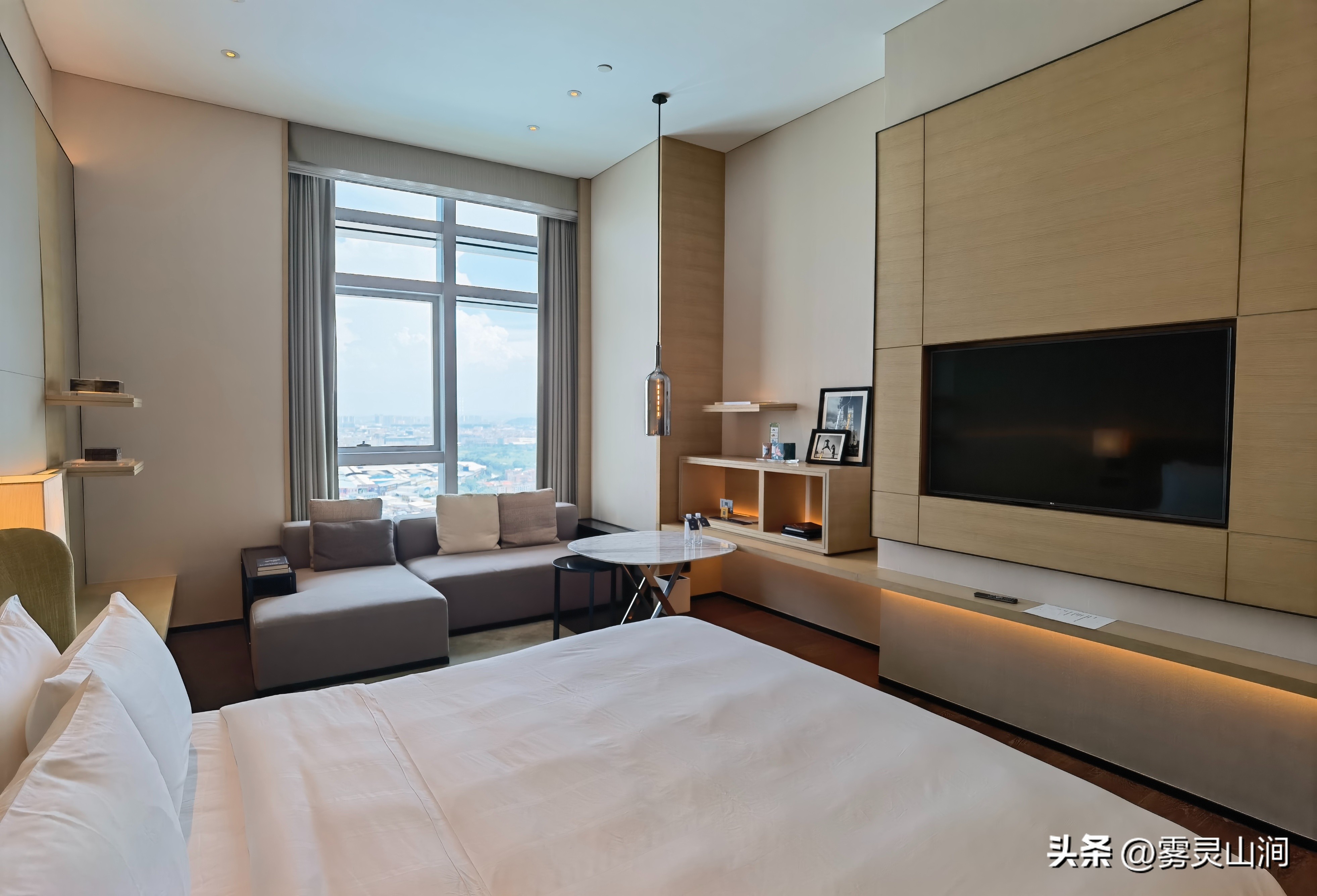 佛山罗浮宫索菲特酒店夜景,佛山罗浮宫索菲特酒店的布局亮点