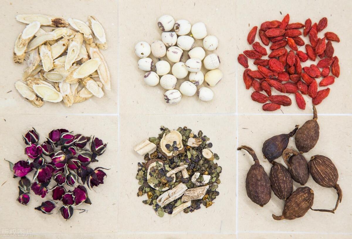 白带色黄有味、腹痛腰酸！这都是湿热太重，一方4味药，清热祛湿