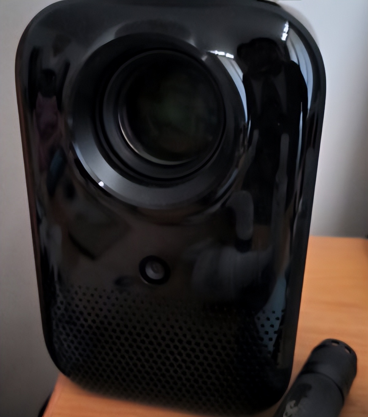 租房投影仪推荐1000左右,租房百元投影仪推荐