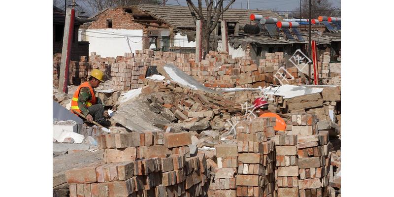 女子怀孕四个月吃煎蛋被赶出家门,女子怀孕因一个鸡蛋被抛弃完整版