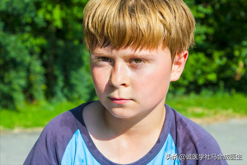 动不动就出汗中医教你一招来调理,一干活出汗是肾虚吗